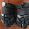 Ice hockey gloves